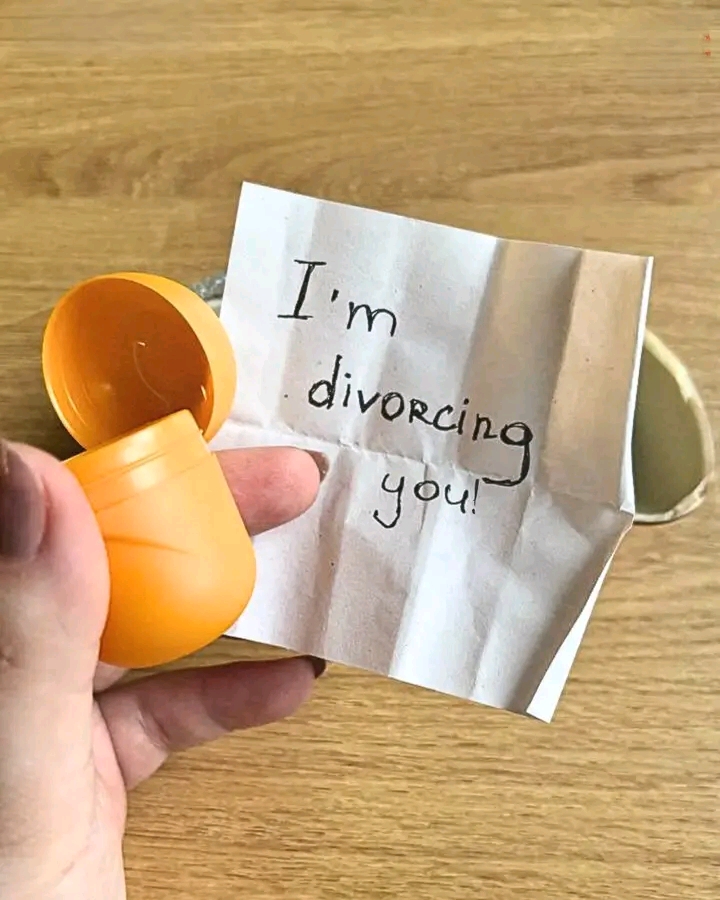 My Husband Left Me A Kinder Surprise With This Note After I Told Him I Pregnant