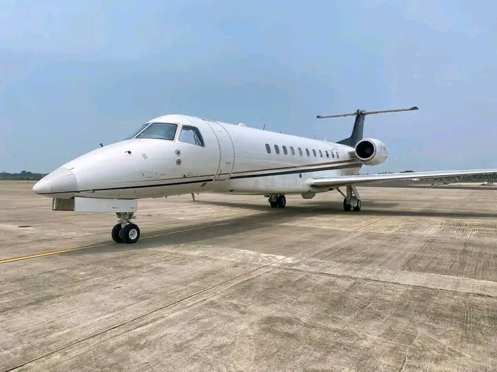 Private Jet