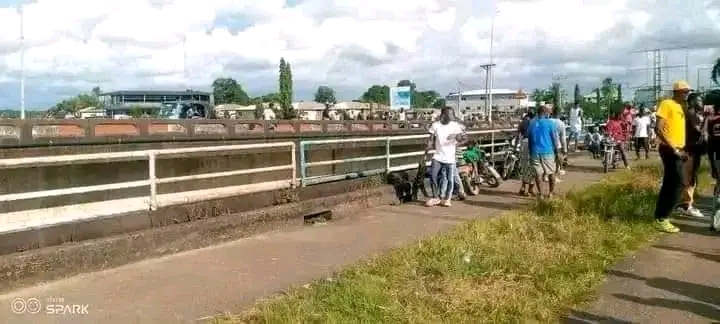 Breaking News: Young Lady Allegedly Jump Into The River After Being Heartbroken