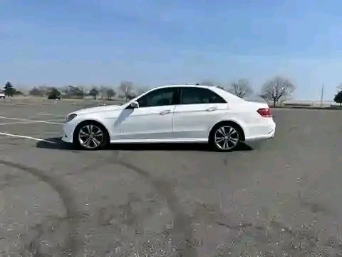 The Mercedes-Benz E 350 involved in the accident is a luxury sedan with impressive features. Here are some key details