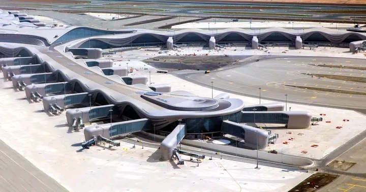 Update: All Etihad flights to and from Zayed International Airport have been suspended until 2pm on Tuesday,